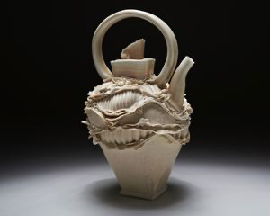 Image of Teapot (with lid 2001.27.1-2)
